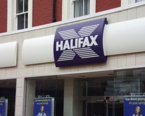 http://www.houseladder.co.uk/Images/Live/NewsFeeds/Halifax_8000233_18110983_0_0_3649_300_519.jpg